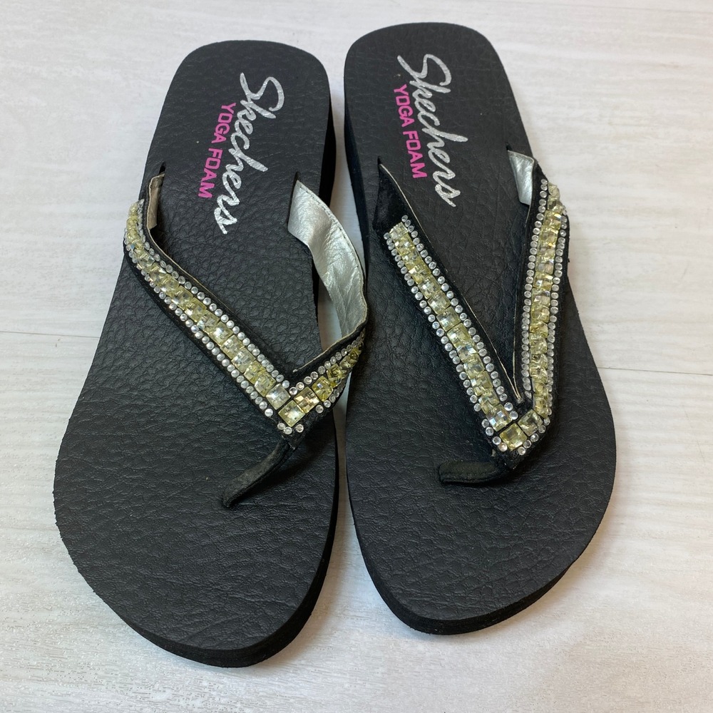 Skechers Womens 9 Platform Flip Flops Yoga Foam Rhinestone Black Wedge Sandals